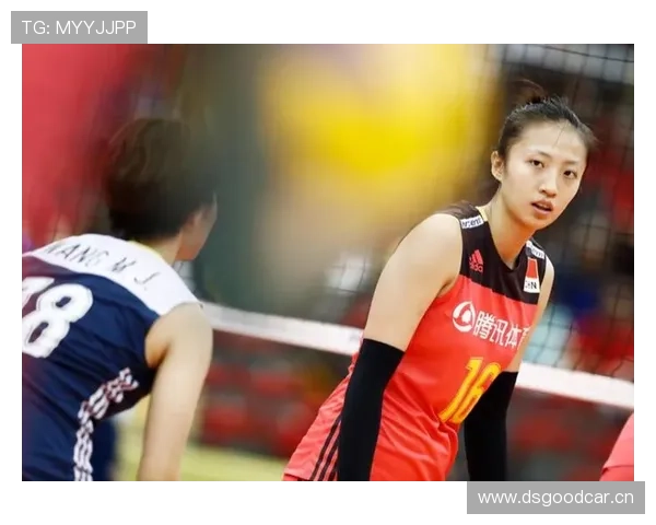 丁霞家里那个晾衣架都比我家贵，这篮球场外的生活真没法比！