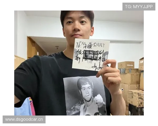 汪顺家的冰箱里塞满蛋白粉，邻居以为他开健身房